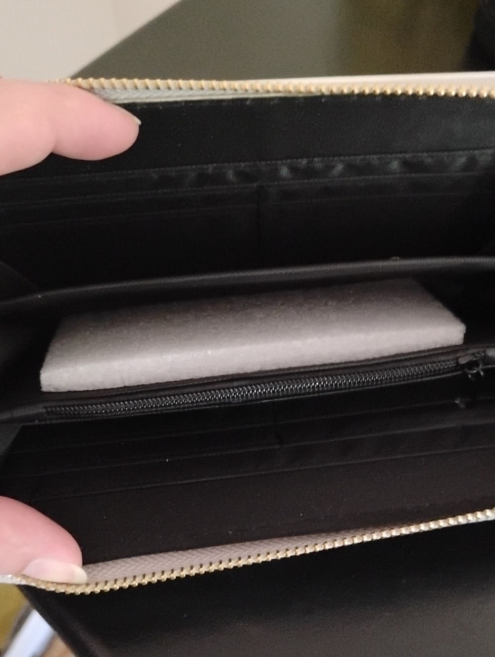 Wallet - Picture 5 of 5